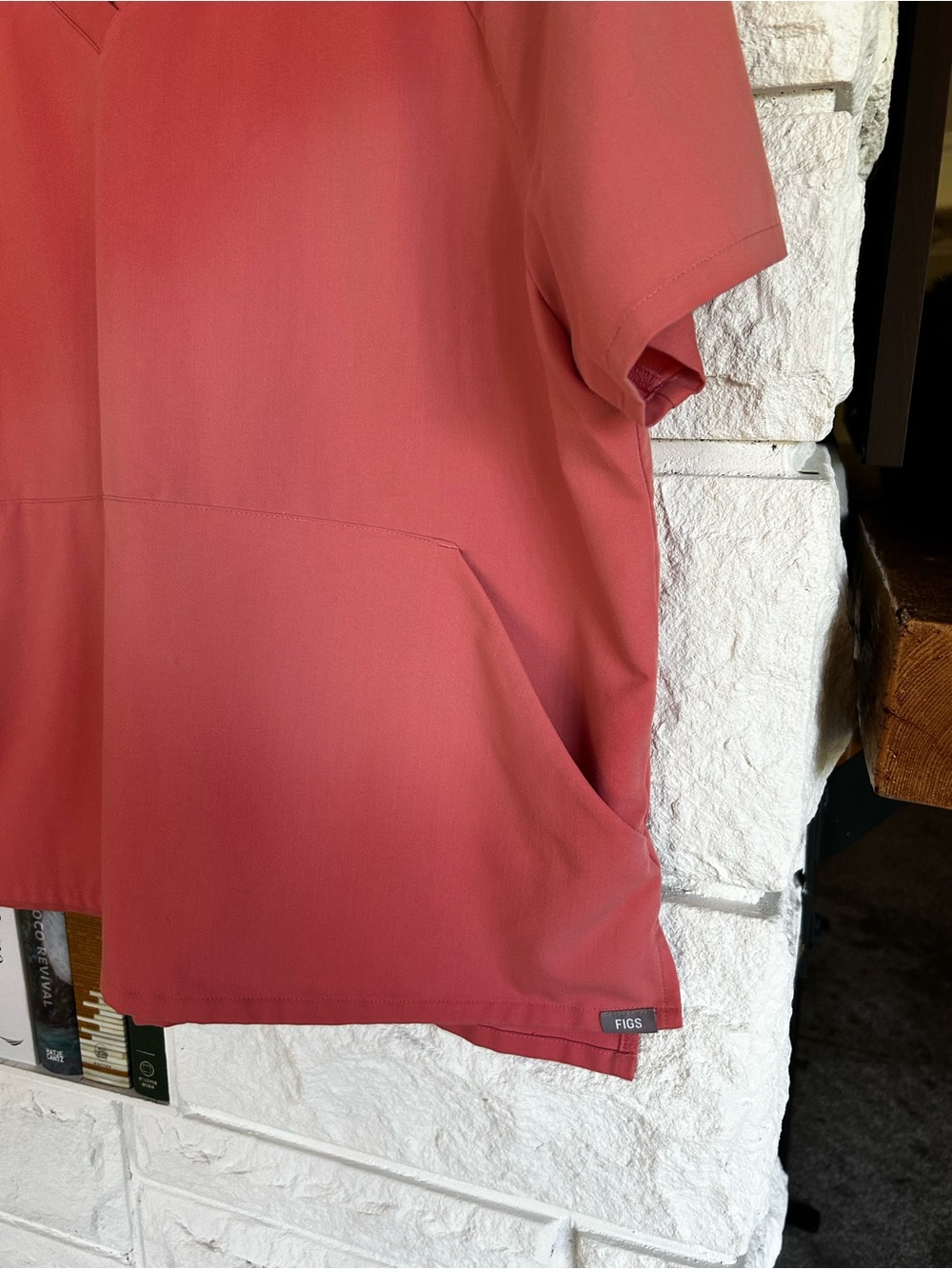 FIGS Batara Scrub Top Size XXL - Picture 4 of 10